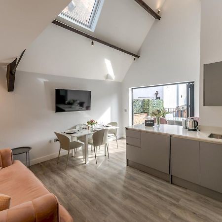 Pass The Keys Dahlia Contemporary Town Centre Apartment Shrewsbury Exterior foto