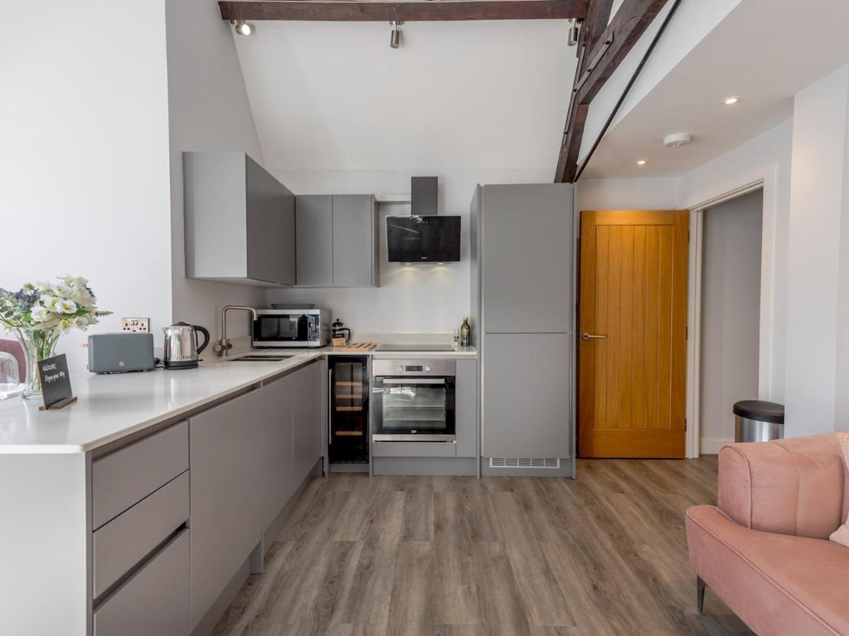Pass The Keys Dahlia Contemporary Town Centre Apartment Shrewsbury Exterior foto